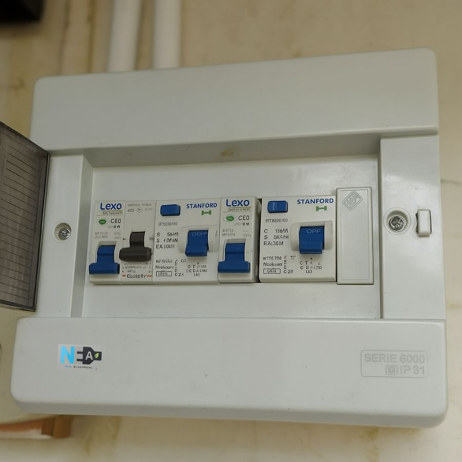 Instalación tablero domiciliario sobrepuesto