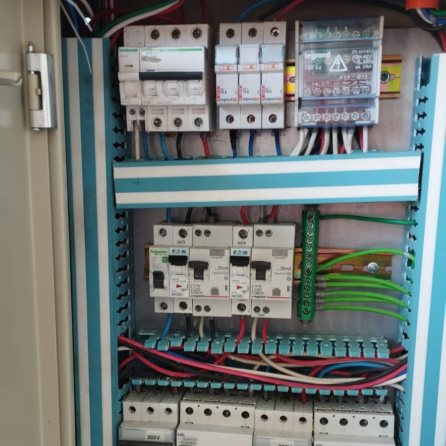 Certificación de instalación eléctrica trifásica